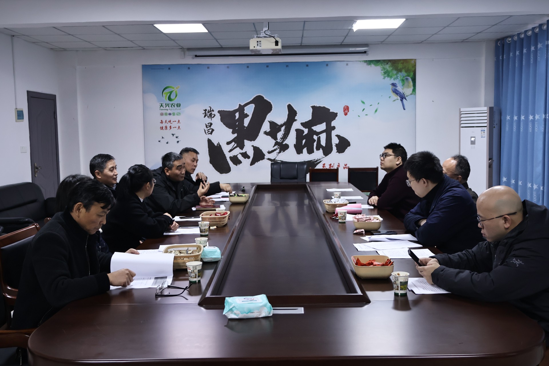 省农办调研组深入江西瑞昌黑芝麻科技小院：探秘“黑金轮作”新模式，共话基层农技新未来