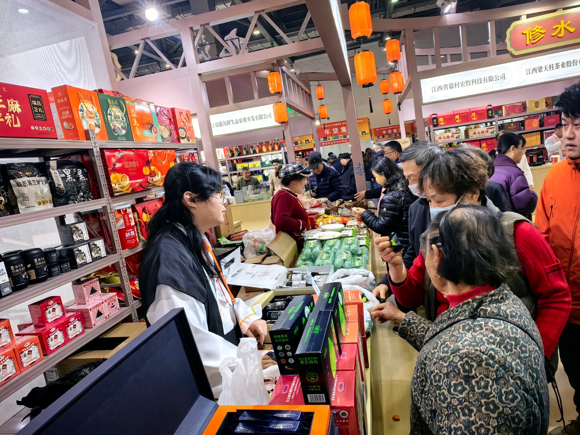 瑞昌黑芝麻惊艳亮相第七届江西农博会 圈粉无数
